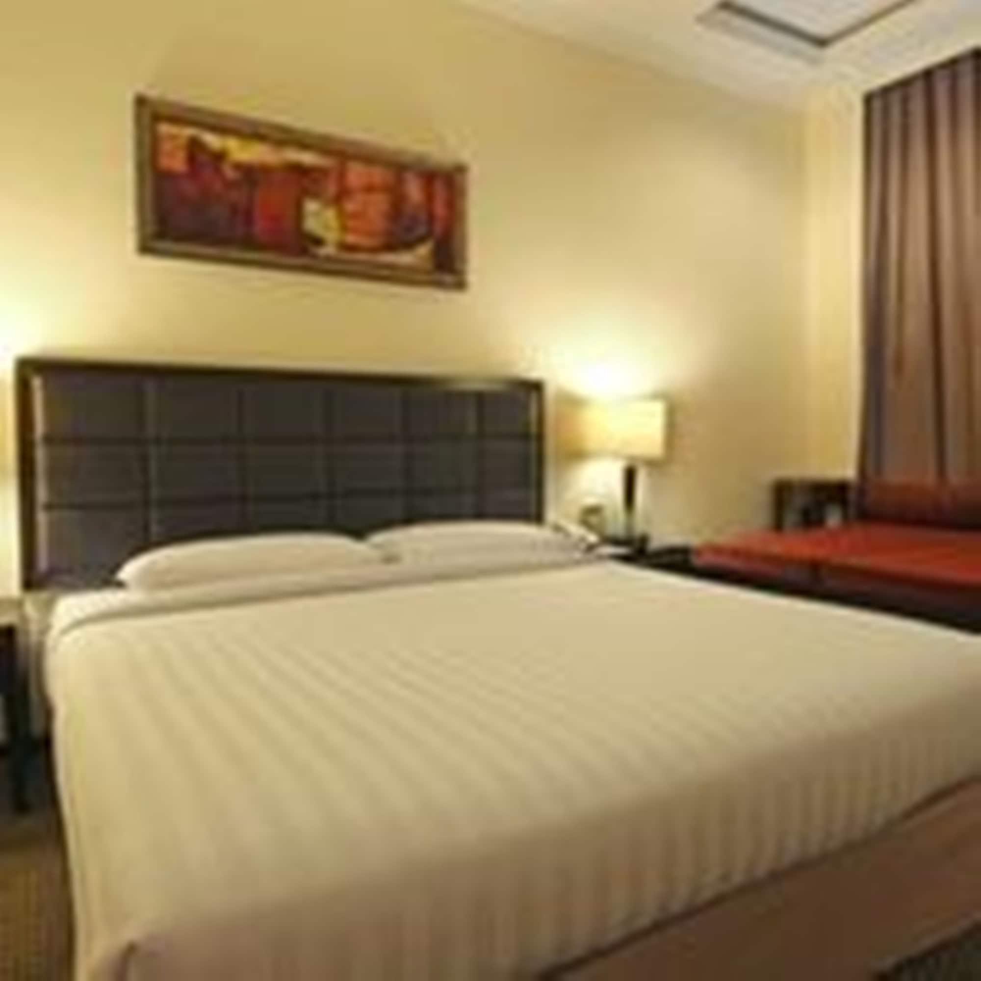 Harmoni One Convention Hotel&Service Apartments Batam Esterno foto