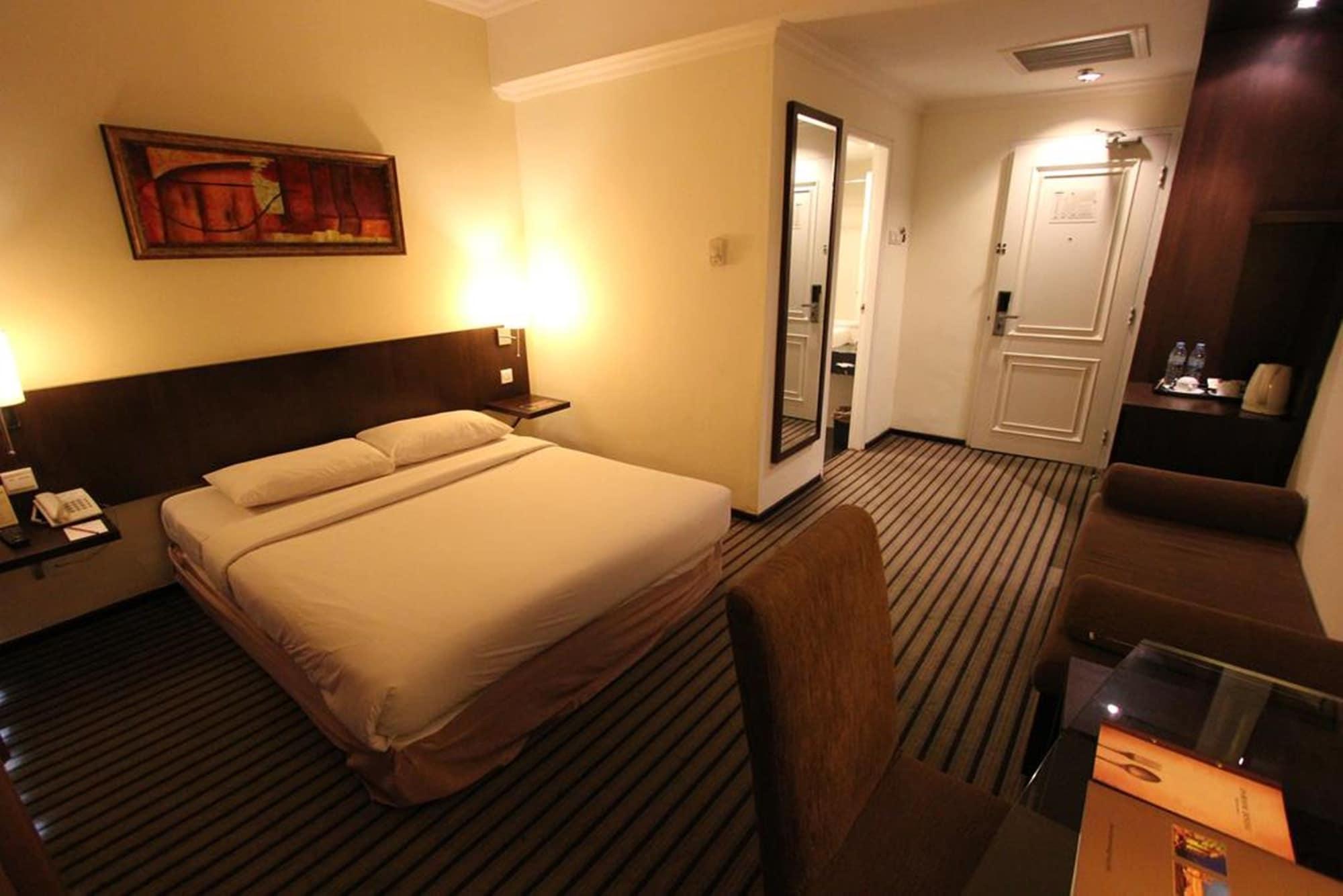 Harmoni One Convention Hotel&Service Apartments Batam Esterno foto