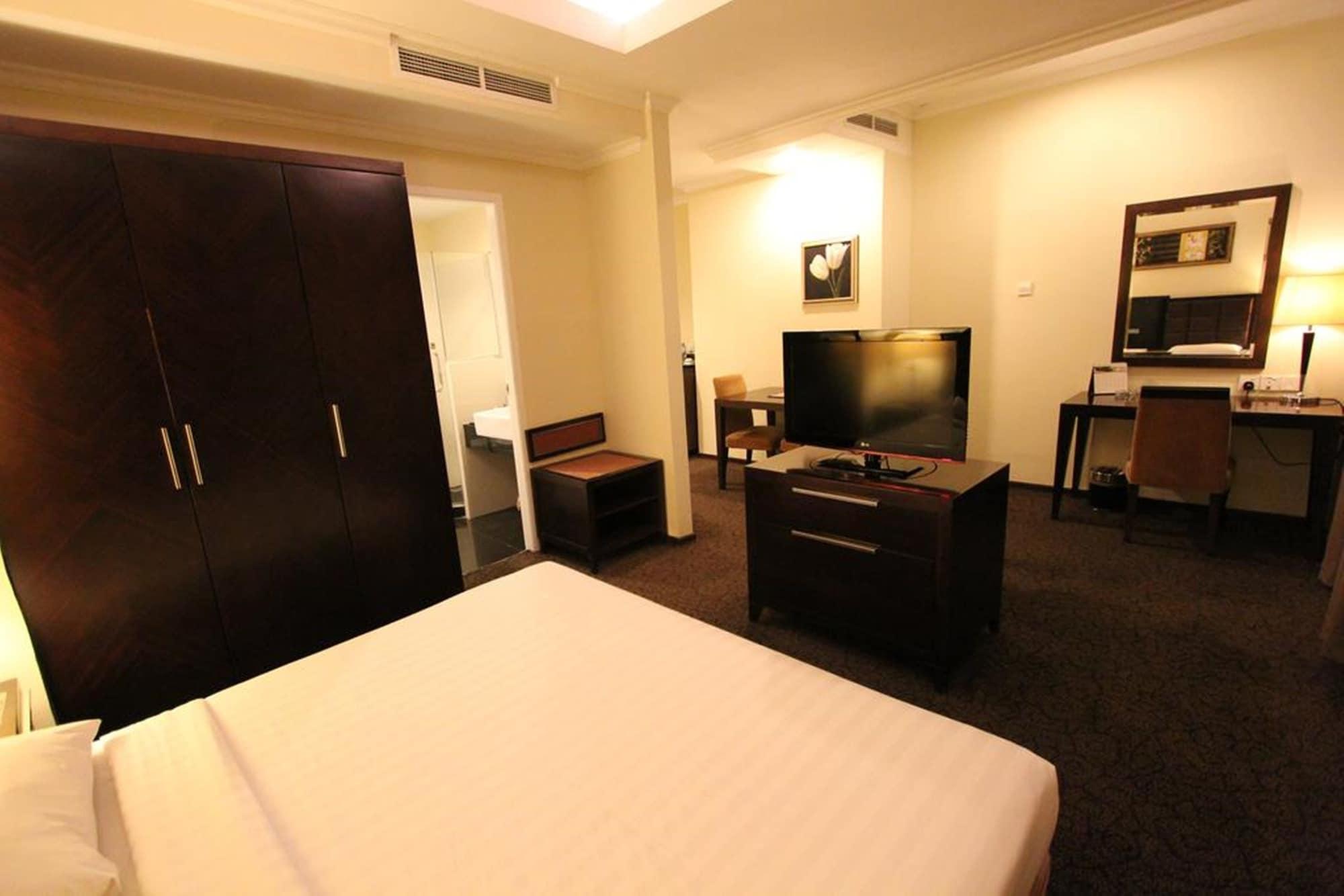 Harmoni One Convention Hotel&Service Apartments Batam Esterno foto