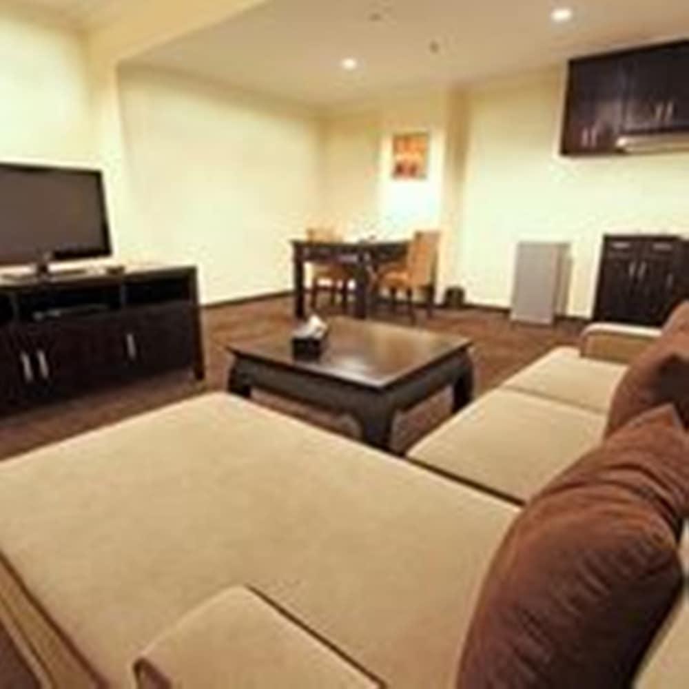 Harmoni One Convention Hotel&Service Apartments Batam Esterno foto