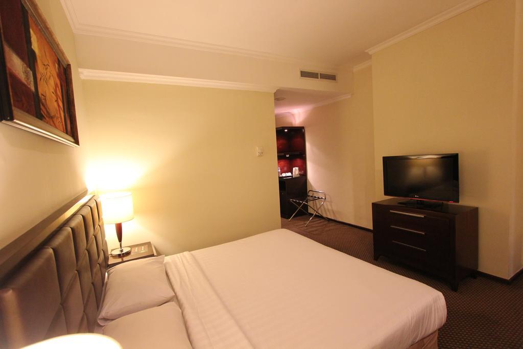 Harmoni One Convention Hotel&Service Apartments Batam Esterno foto
