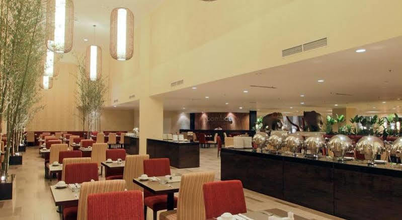 Harmoni One Convention Hotel&Service Apartments Batam Esterno foto